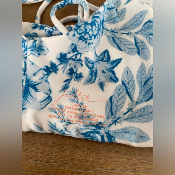 Juliette Swimwear Emerson Bikini Top in Sz L - Picture 2 of 4